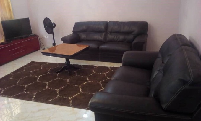 Yaounde Apartment | 2 bedroom furnished apartment Ekoumdoum