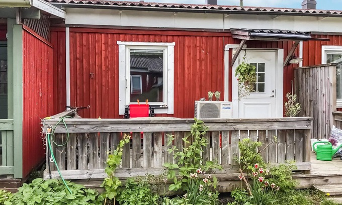 Tomta House | 2 bedroom gorgeous home in Hallstavik