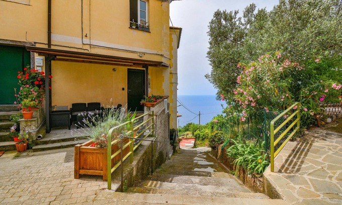Bonassola House | 2 bedroom gorgeous home in Bonassola
