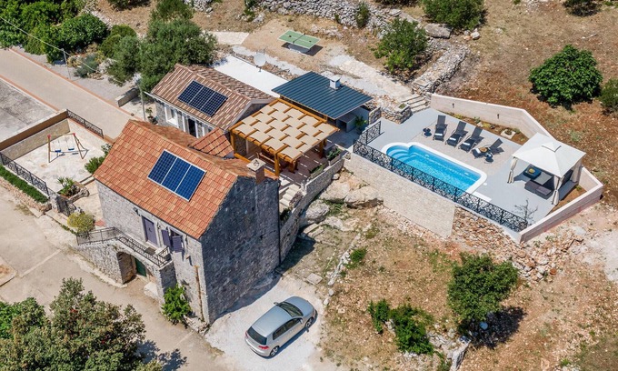Smokvica House | 2 bedroom gorgeous home in Smokvica