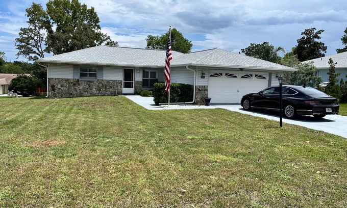 Pine Ridge House | 2-bedroom house in Beverly Hills FL , Minutes from scenic Crystal River