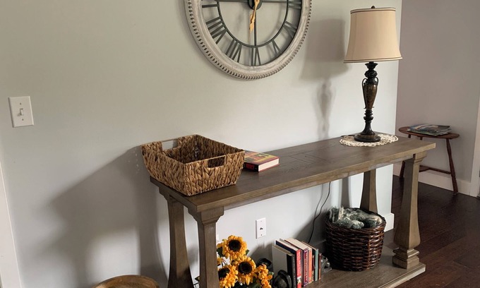 Poulsbo House | 2-bedroom house walkable to quaint downtown Poulsbo with WiFi