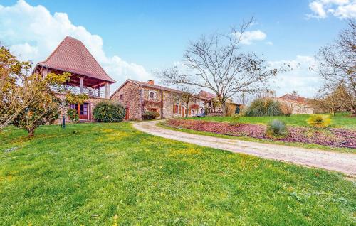 Bussiere-Badil House | 2 Bedroom Lovely Home In Bussière-Badil