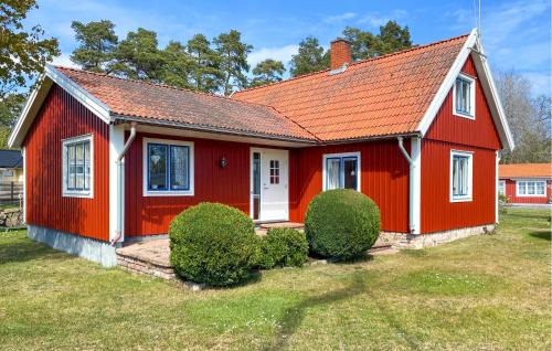 Hagaby House | 2 Bedroom Lovely Home In Löttorp