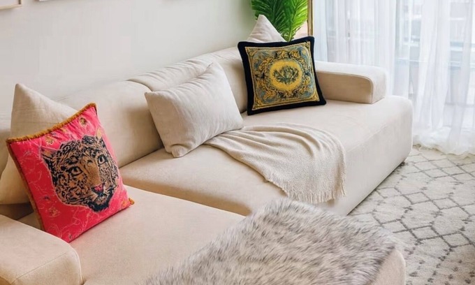 East Cambridge Apartment | 2-bedroom Luxury apartment in Cambridge with balcony Garage parking