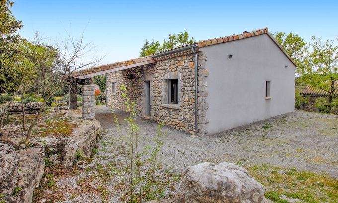 Labeaume House | 2 bedroom pet friendly home in Labeaume
