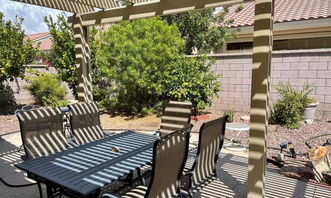 Thousand Palms House | 2 bedroom private vacation home in palm desert