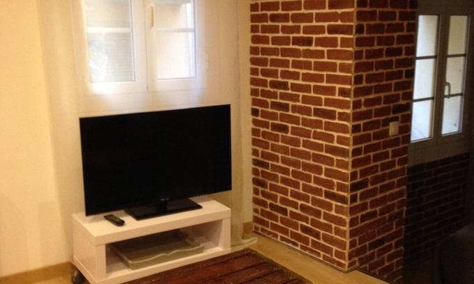 Old Town Apartment | 2-bedroom rental in the heart of the old Nice, a few steps away from Promenade