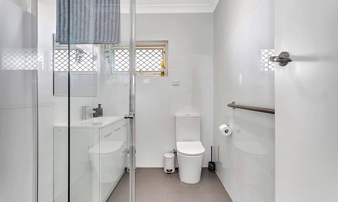 West Beach Apartment | 2 Bedroom Seaside Suite just Steps from the Shore + Arcade & Balcony