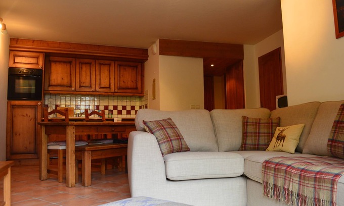 Les Houches Apartment | 2 bedroom Ski and Summer apartment in Les houches.