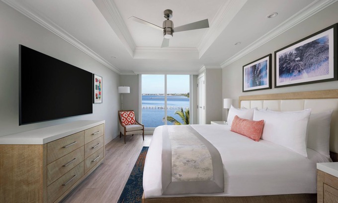 Charlotte Harbor House | 2-Bedroom Steps from Charlotte Harbor – Relax and Enjoy the Views