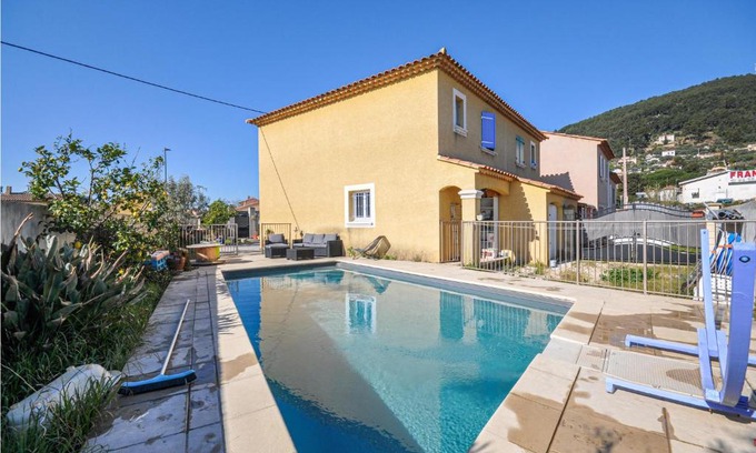La Farlede House | 2 Bedroom Stunning Home In La Farlede