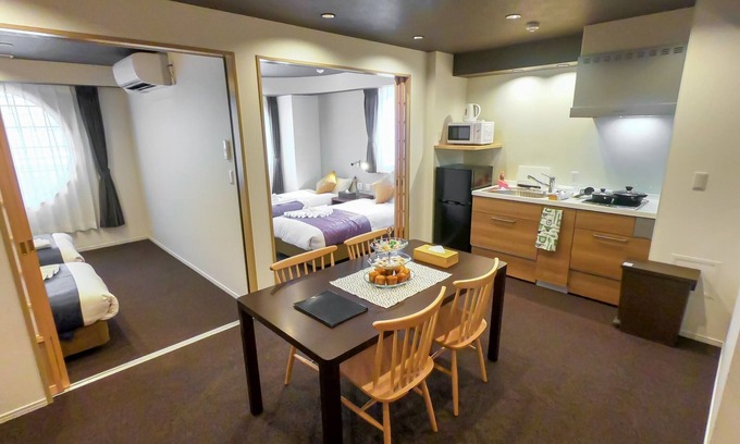 Naniwa Hotel | 2 bedroom suite - Two Bedroom Suite/Osaka Ōsaka