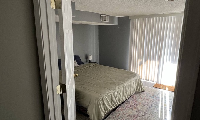 Lenexa House | 2 Bedroom Townhome close to everything