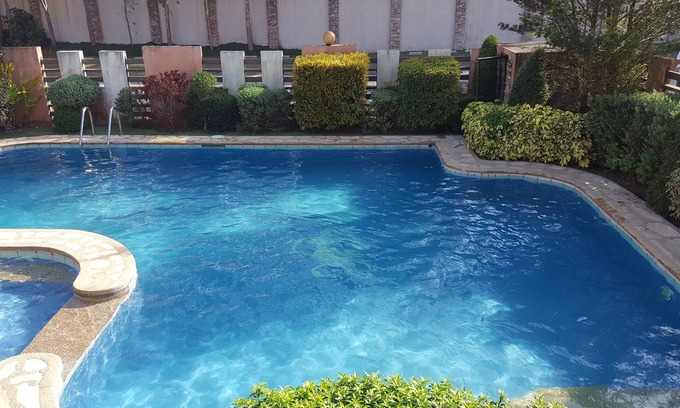 Canlubang Villa | 2 Bedroom Villa by AP at Tagaytay Hampton Villa