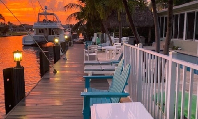 Highland Beach Villa | 2-bedroom villa just 6 minutes drive to Florida Atlantic University