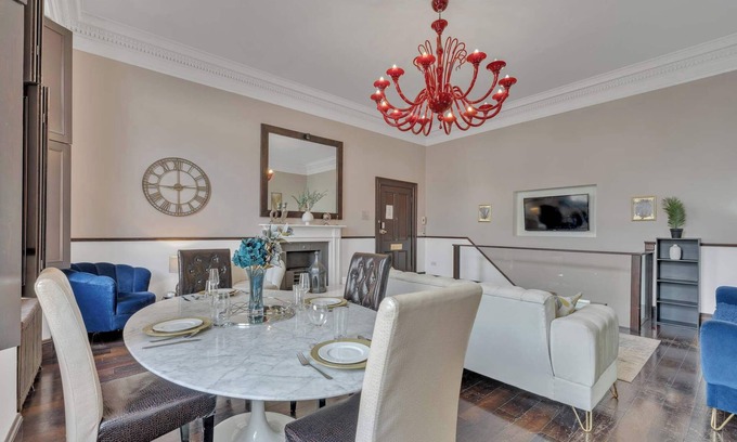 Belgravia Condo | 2 Bedrooms/2 Bathrooms at Belgravia