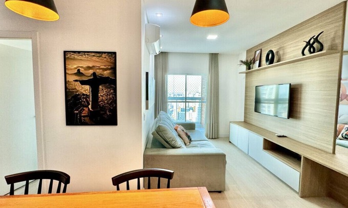 Matriz Apartment | 2 Bedrooms, Retro with Garage at Lifespace Curitiba