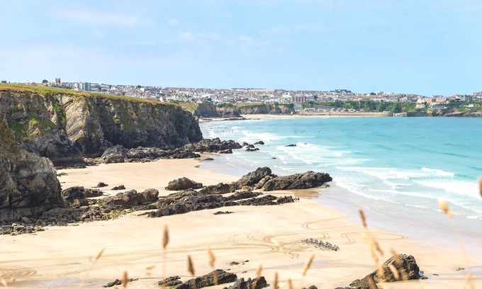 Lusty Glaze Apartment | 2 Bolowthas Court-Spacious apartment close to beaches, parking, coastal and sea views.
