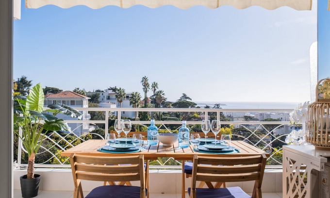 California - Pezou Apartment | 2-Br Apartment Terrace, Sea View, Pool Parking