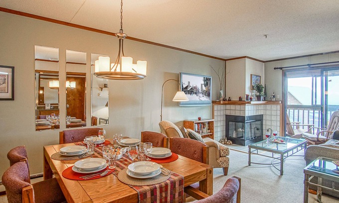 Snowshoe Condo | 2 Br: SnowCrest 214A 2 Bedroom: Indoor Hot Tubs Game Room Easy Slope Access