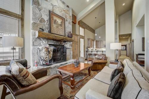 Deer Valley House | 2 Condos Ski-inSki-out at Deer Valley Hot Tubs Mont Cervin by AvantStay