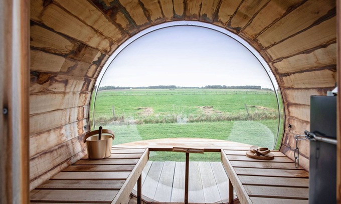 Den Burg House | 2 cosy homes with wellness garden