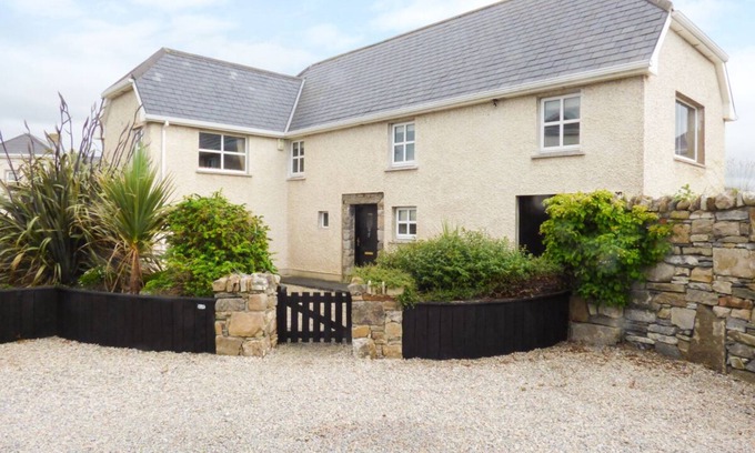 Tullaghan Cottage | 2 FISHERY COTTAGES, pet friendly in Bundoran, County Donegal