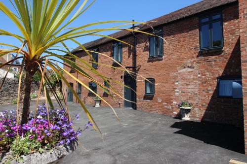 Much Wenlock Apartment | 2 Fox Studios