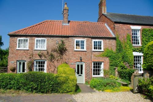 Old Bolingbroke House | 2 Hope Cottage