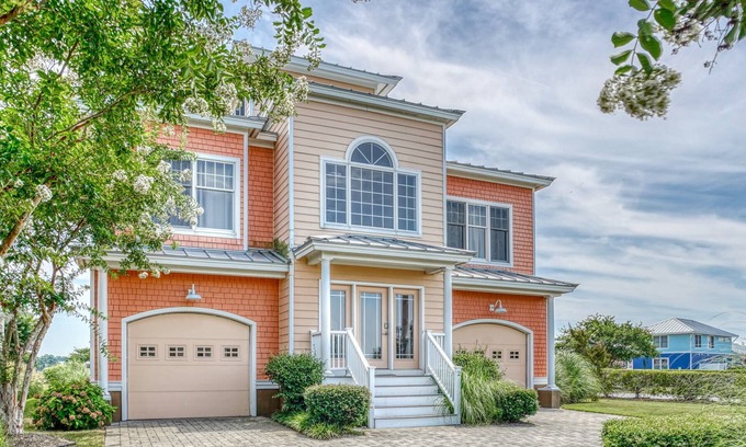Cape Charles House | 2 Kings Bay Drive