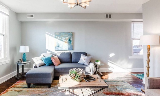 Mount Auburn Apartment | 2 Large Apts w/Parking - Downtown/Over the Rhine