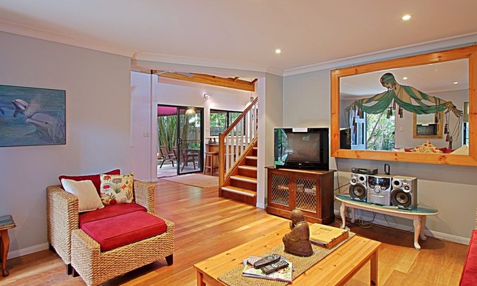 Byron Bay House | 2 Manfred Street, Belongil Beach - Susie's Beach House