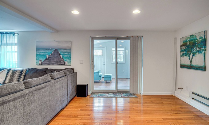 East Falmouth Cottage | 2 Mi to Beach: East Falmouth Home w/Game Room
