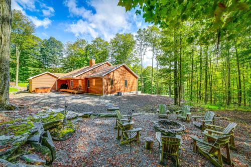 Union Dale House | 2 Mi to Elk Mountain Secluded Union Dale Home!