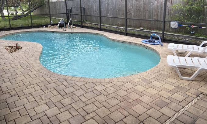 Palm Harbor House | 2 miles from best beach in U.S , close to best restaurants and nightlife.
