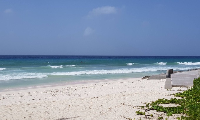 Rockley Apartment | 2 minute Walk to Beach, Newly Renovated, 2 Bedroom 2 Bathroom Apartment #1