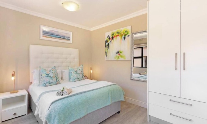Tokai House | 2 On Lismore Guesthouse 3