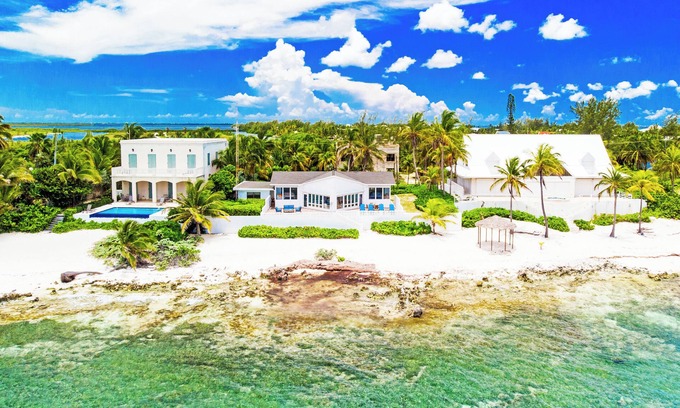 North Side Villa | 2 private beachfront villas side by side, 5 bedrooms, Rum Point, Grand Cayman!