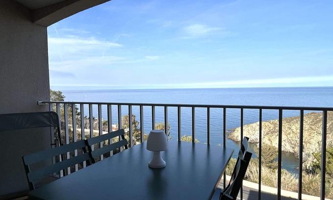 Banyuls-sur-Mer Apartment | 2-room apartment with air conditioning, terrace and parking in Banyuls-sur-Mer