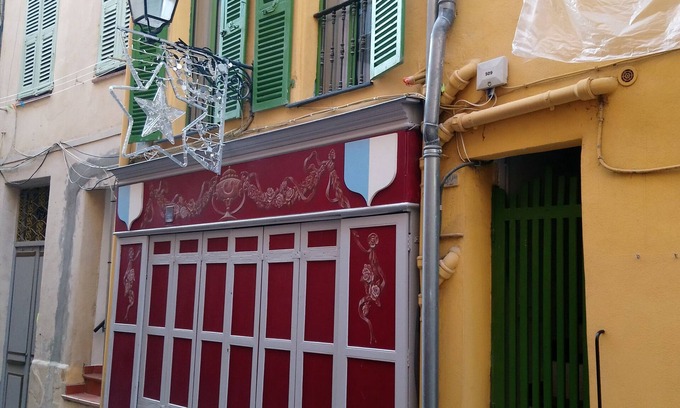 Old Town Apartment | 2-room apartment 31m² on 1st floor, 100m from the beach, all on foot