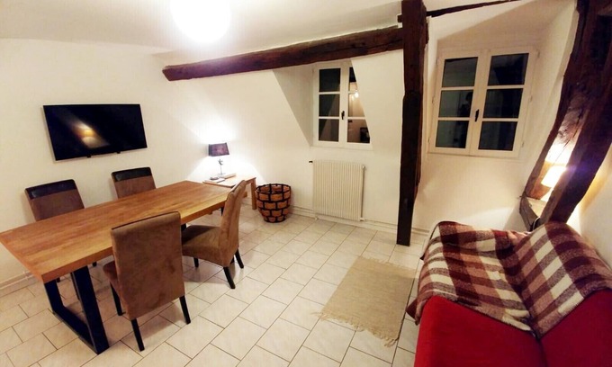 Chartres Apartment | 2-room apartment in historic center with cathedral view