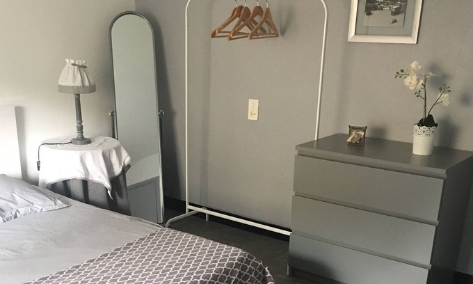 Millau House | 2 room apartment - parking and beach 8 minutes walk