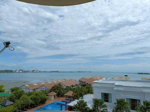 Taman Tanjung Apartment | 2 Room GLORY BEACH RESORT