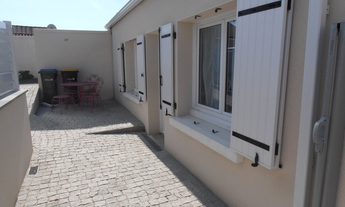 Mauzac Apartment | 2 rooms 5 minutes from the sea