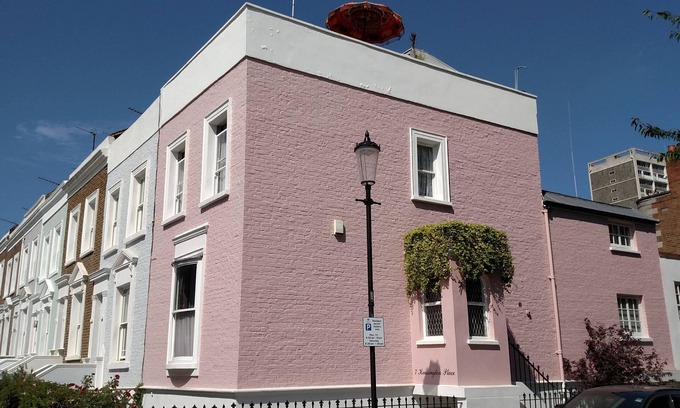 Campden Apartment | 2 single or 1 King bed in Notting Hill. Super location for sightseeing London