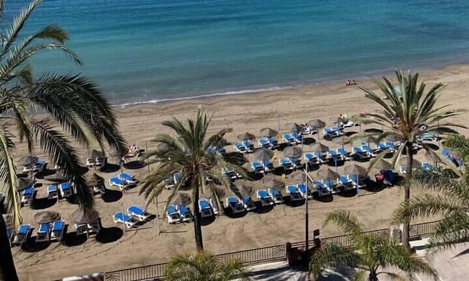 Marbella City Centre Apartment | 2. Skol 619A - Skol 703 beachfront central with views & WIFI