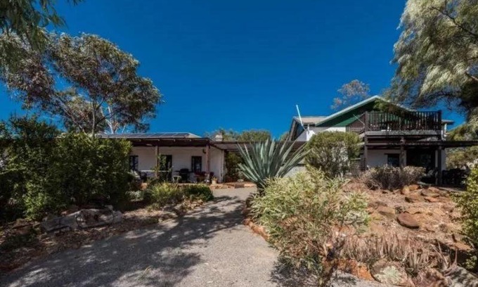 Northampton Bed & Breakfast | 2-Storey Chalet
