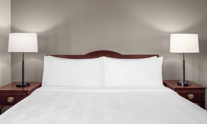 Hillsboro House | 2 Suites in Modern Hotel w/Fully Equipped Kitchens & Fireplace - Free Parking