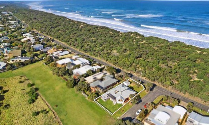 Ocean Grove House | 20 m² House ∙ 3 bedrooms ∙ 9 guests